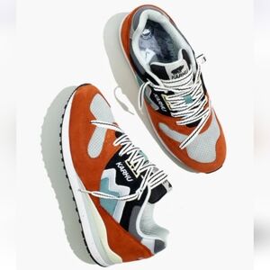 Karhu Synchron Classic Suede Sneakers - Cinnamon Stick, Jet Black